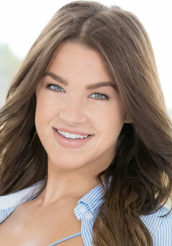 Evelin Stone's photo 8