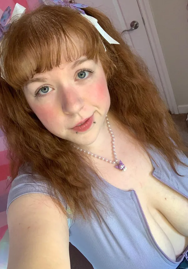 Evelyn Knight's BabeWiki Profile