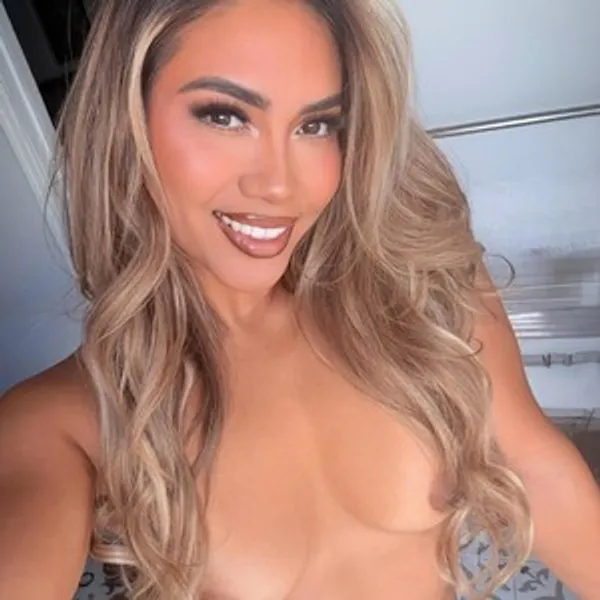 ExoticLilyXO's BabeWiki Profile