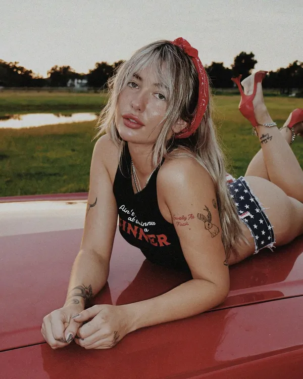 Faith Irving's photo 7