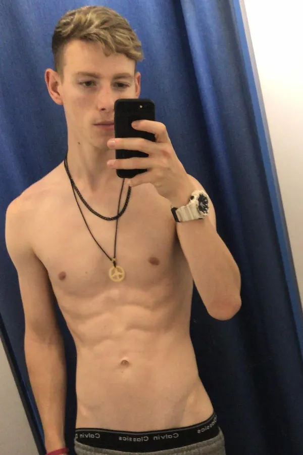 Felix Jones's photo 3