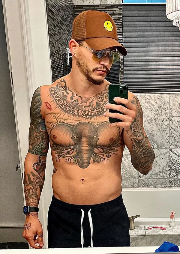 Flaco Sternwood's BabeWiki Profile