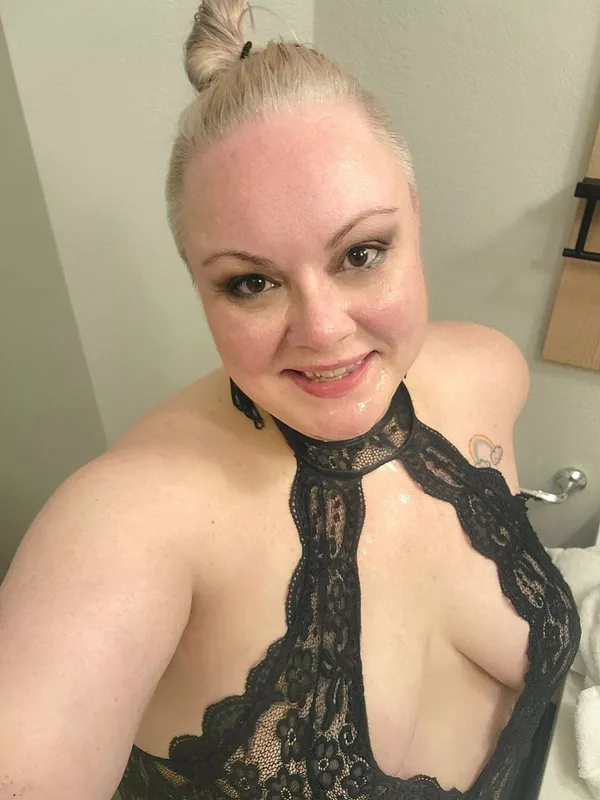 Forest Pickles's BabeWiki Profile