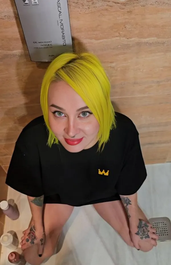 Forest Whore's photo 9