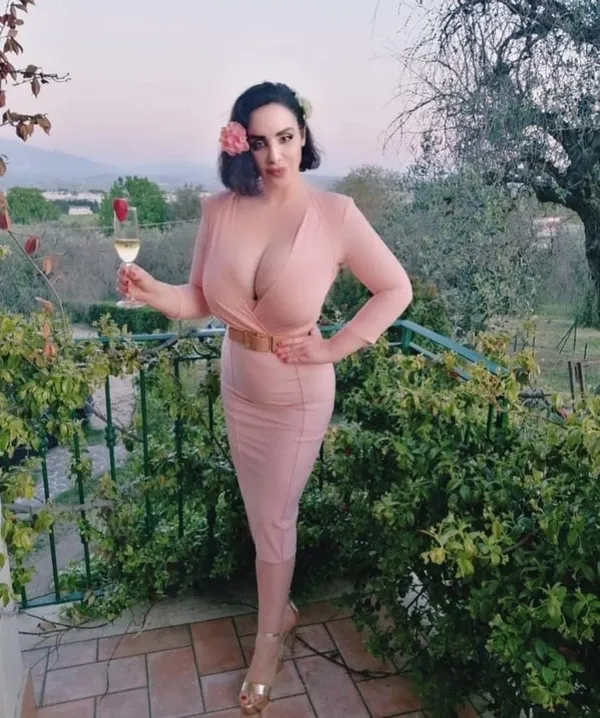 Francesca Giuliano's photo 7