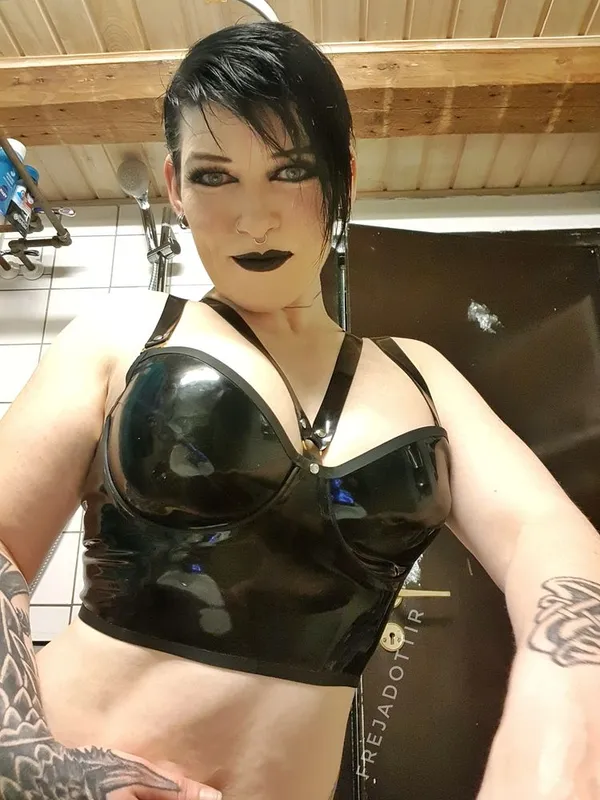 Frejadottir's photo 3