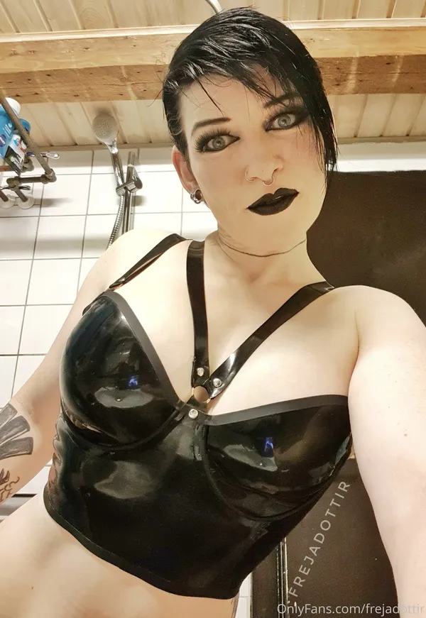 Frejadottir's BabeWiki Profile