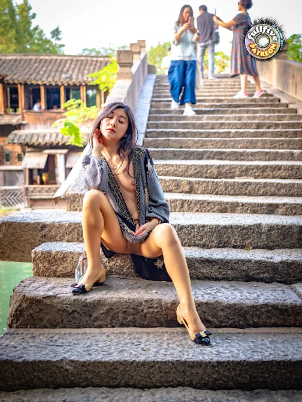 Fullfive's BabeWiki Profile