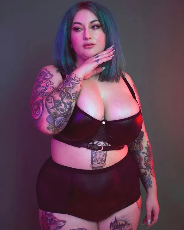 Galda Lou's BabeWiki Profile