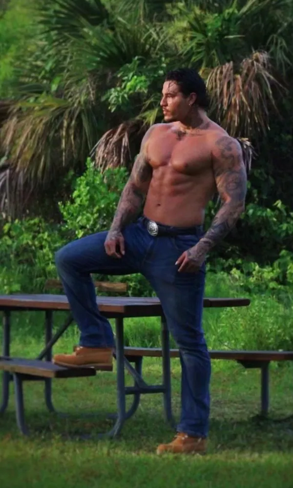 Gemini Jay's photo 4