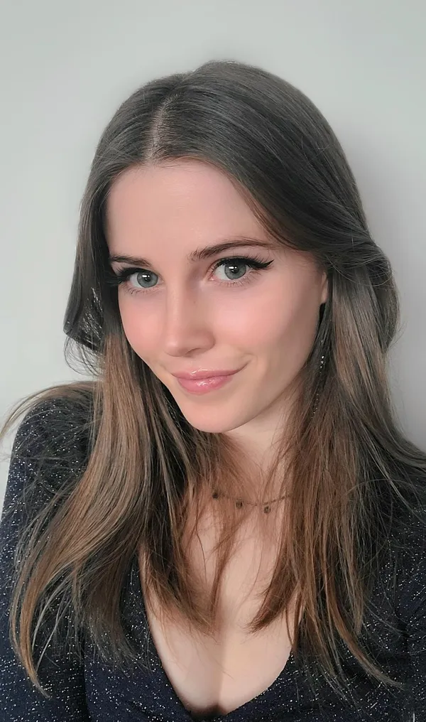 Gemma Elle's photo 3