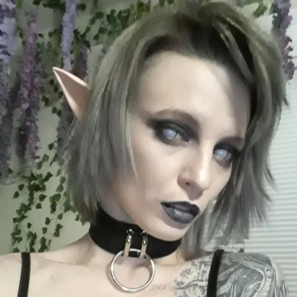 Georgette Foxbrook's BabeWiki Profile