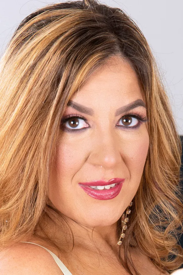 Gia Costello's photo 4