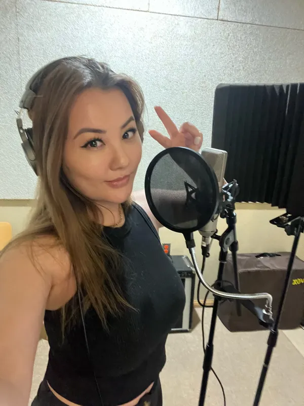 Gina Darling's photo 7