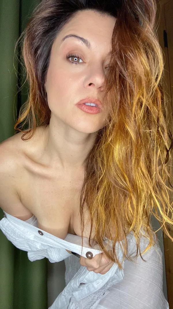 Ginny Potter's photo 8