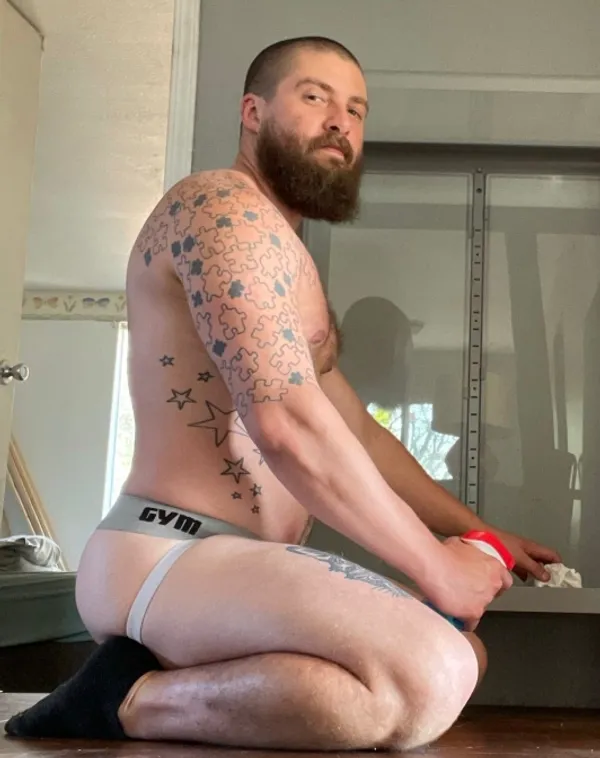 girthfan87's BabeWiki Profile