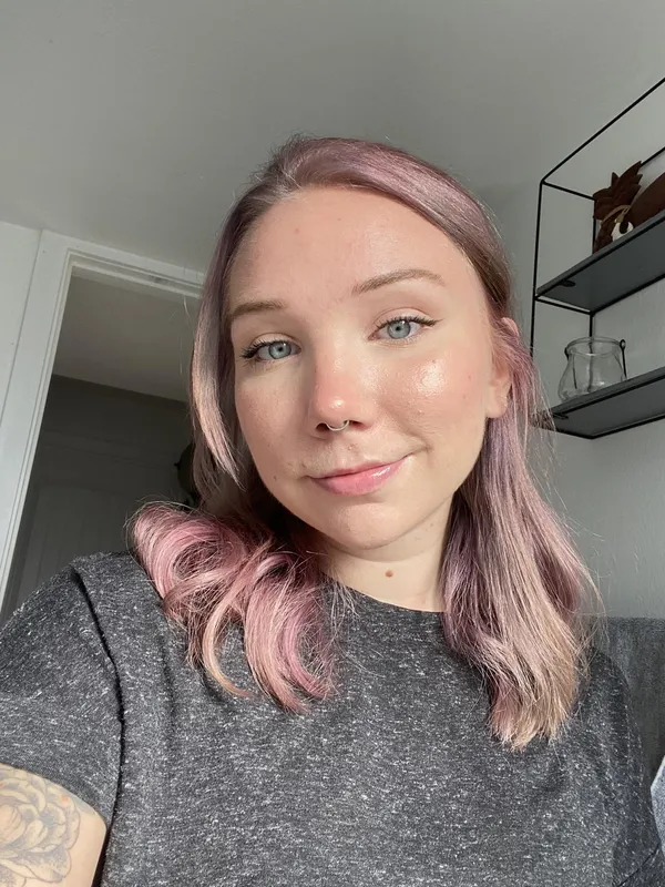 Glizzy Mcguire's BabeWiki Profile