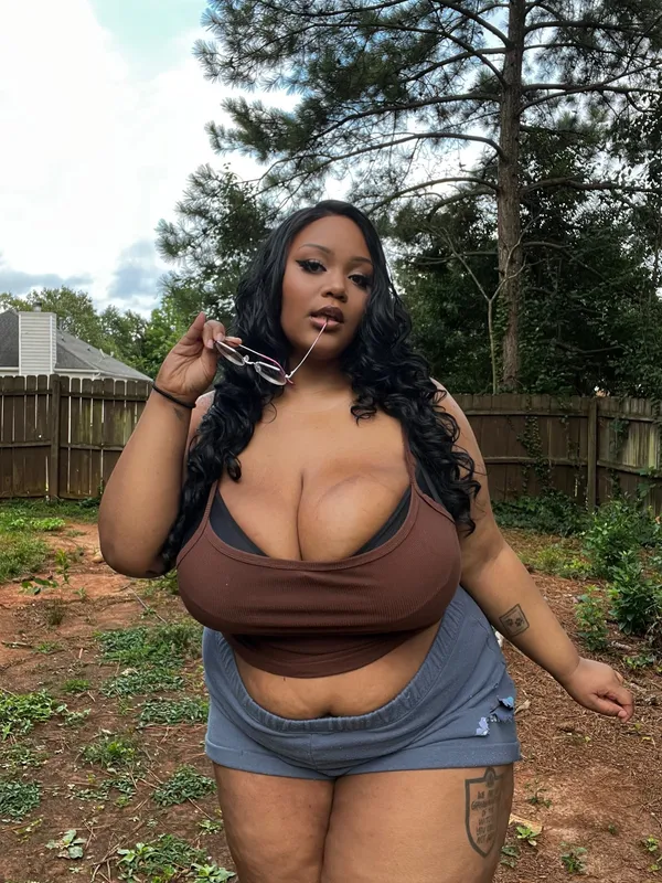 GlossGoddess's BabeWiki Profile