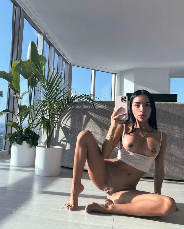 Goddess Angelina's photo 10