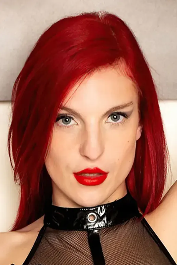 Goddess Bella's photo 3