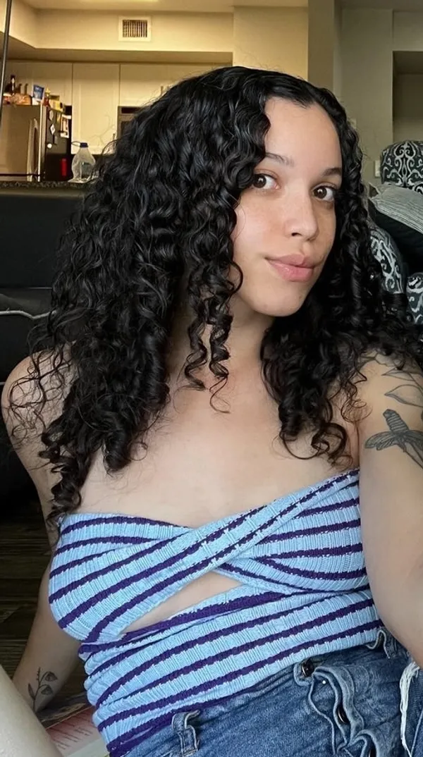 Goddess Liv's BabeWiki Profile