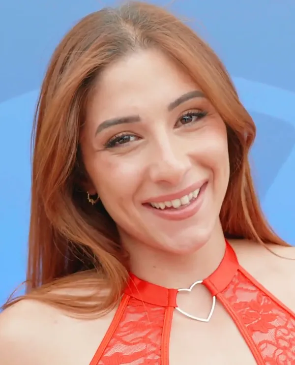 Golden Wolff's BabeWiki Profile