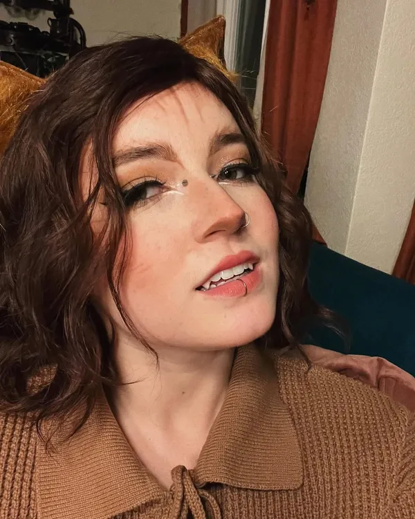 Goodnight Moon ASMR's photo 5