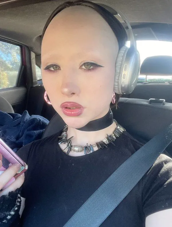 Goth Bunny's photo 5