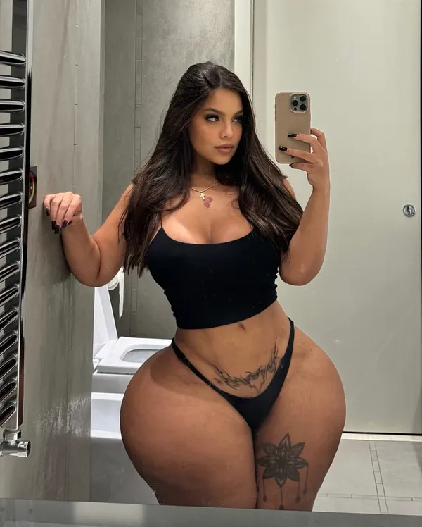 Gracie Bon's photo 6