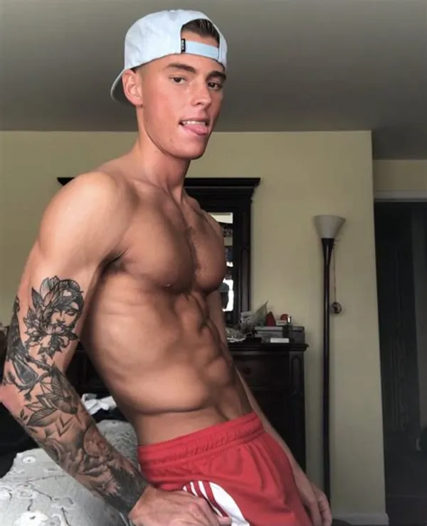 Greyson Lane's photo 8