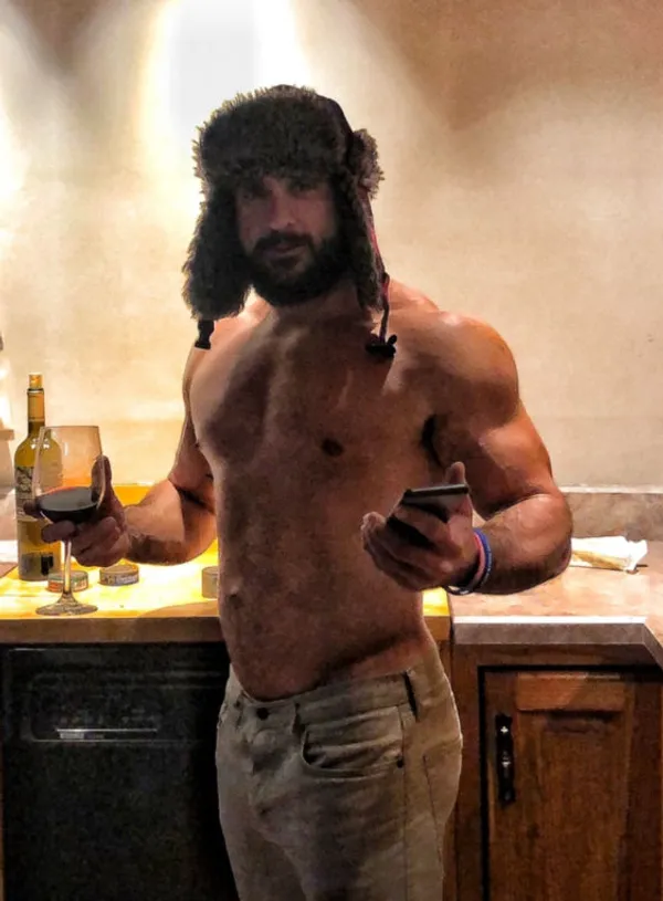 grizzlyadamsufuk's BabeWiki Profile