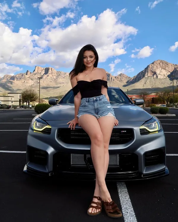 Haley Nicole's photo 6