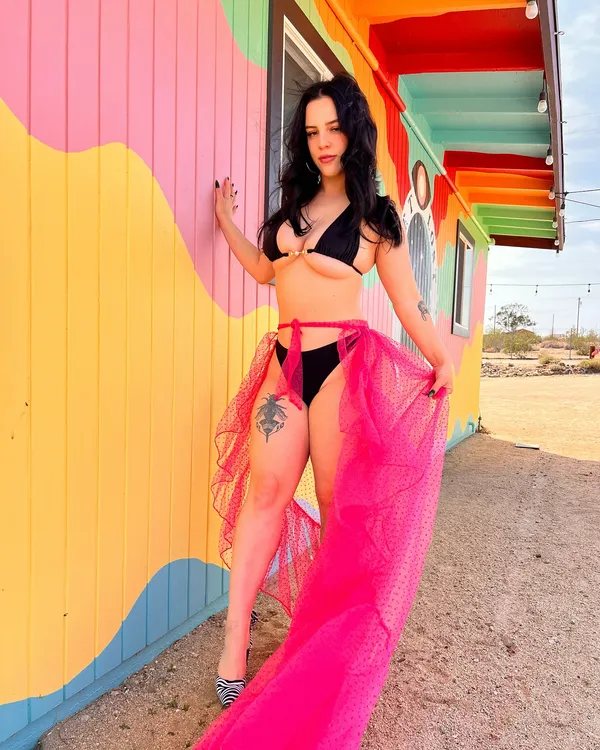 Haley Quinn's BabeWiki Profile