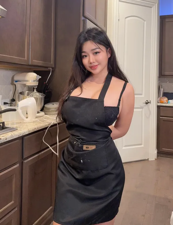 Halle Spice's BabeWiki Profile