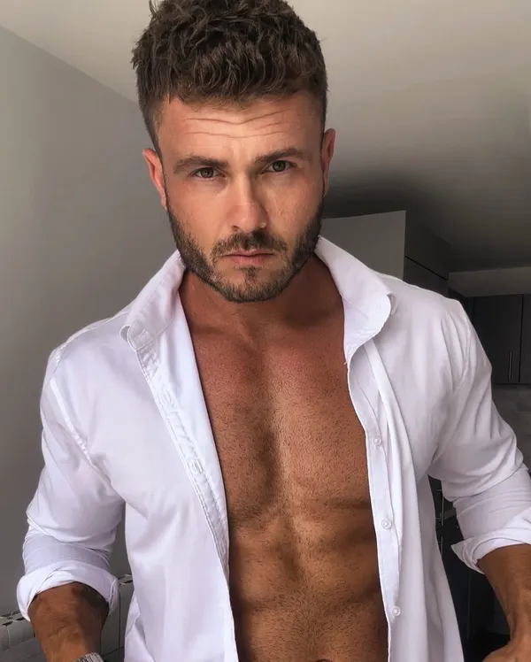 Handsome Rob's BabeWiki Profile