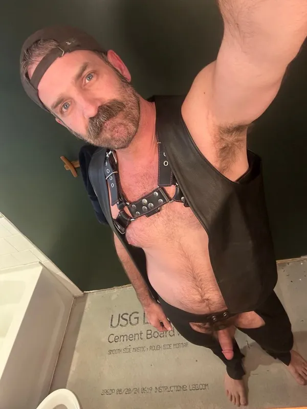 handyace's BabeWiki Profile