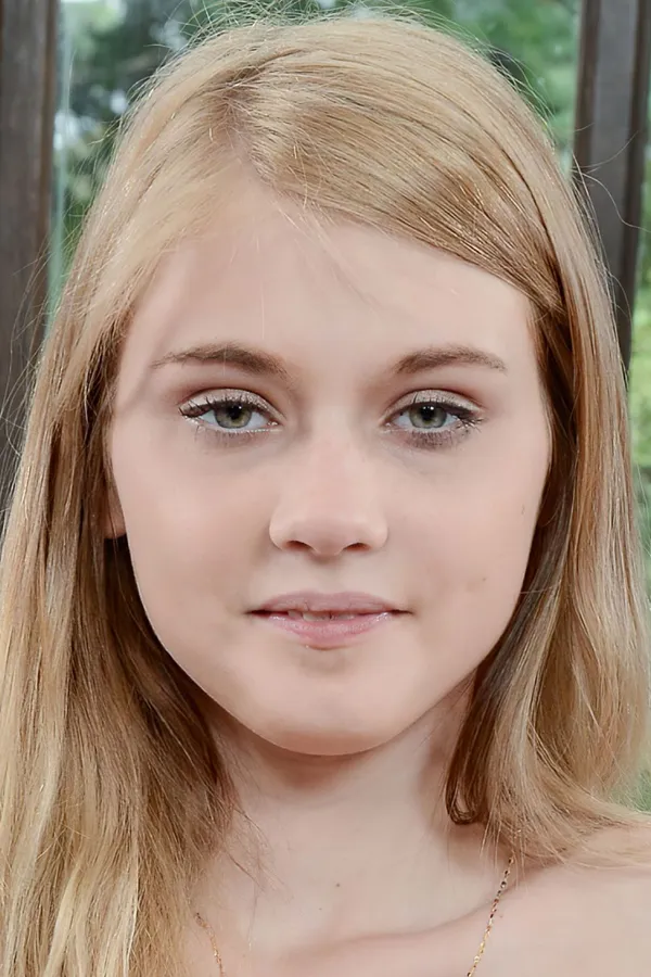 Hannah Hays's photo 5