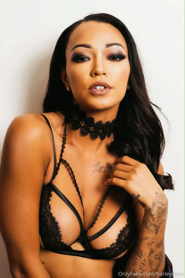 Harley Dean's photo 6