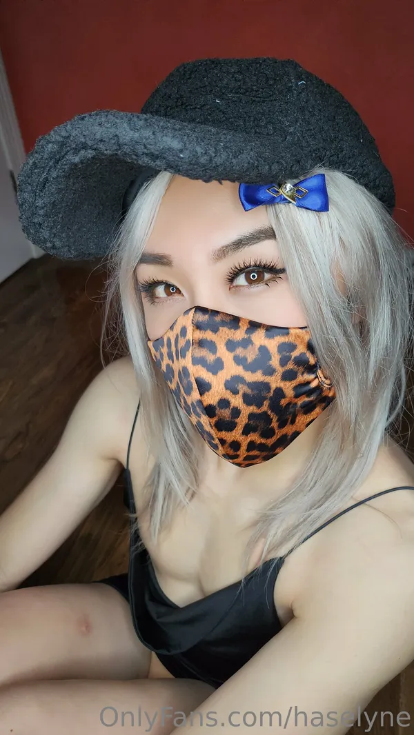 haselynne's BabeWiki Profile