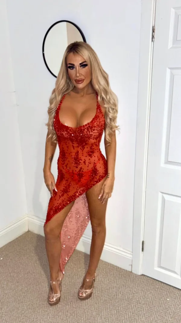 Hayley Hollywood's photo 4