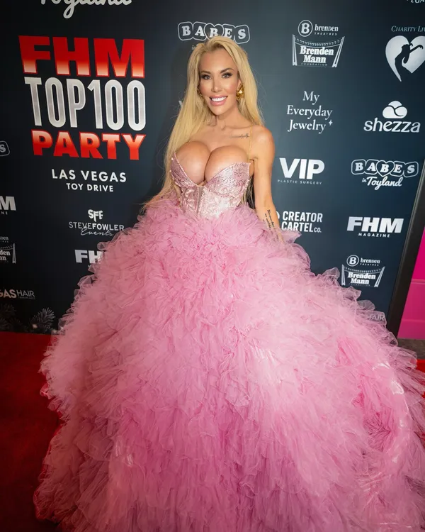 Hayley September Summers's photo 4