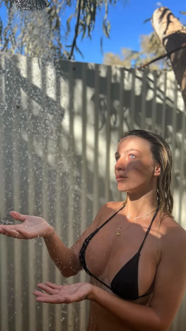 heralteregoo's BabeWiki Profile