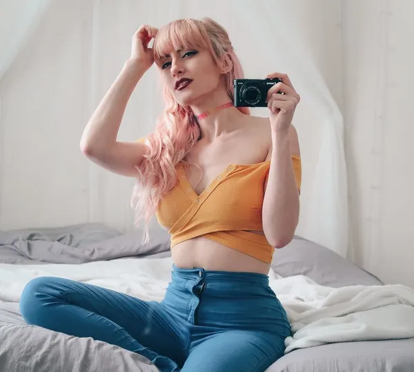 Hillary Nicole Pokket's photo 5