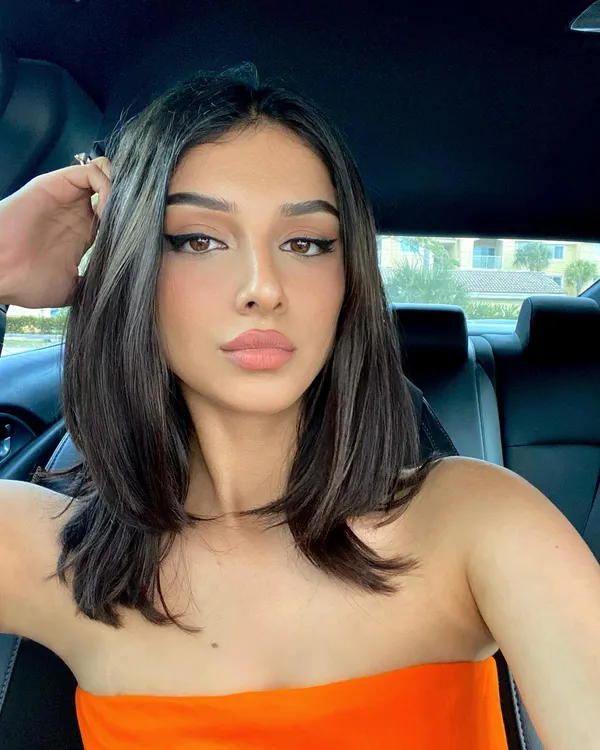 Hira Shayk's photo 7