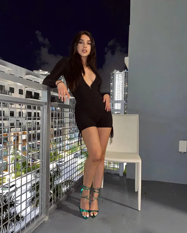 Hira Shayk's BabeWiki Profile