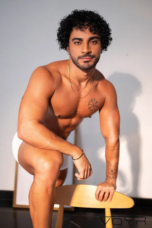 Hiuri Cruz's photo 7