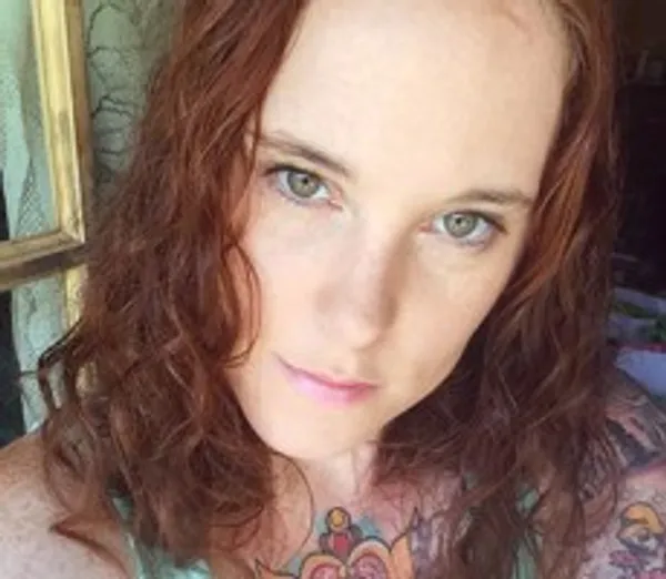 Holly Quinn Grey's BabeWiki Profile