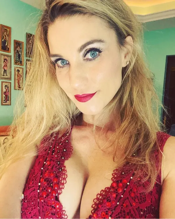 Honey Crest's photo 2