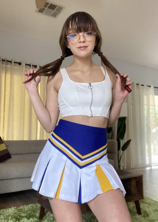 Honey Hayes's photo 3