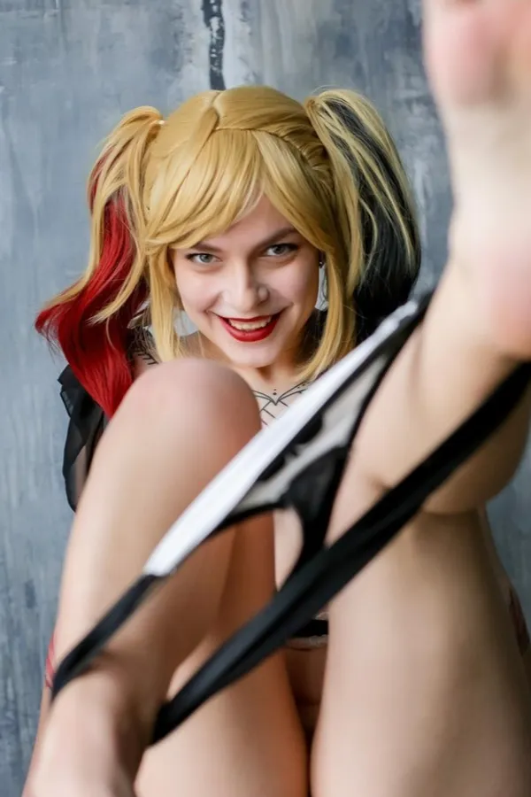 Hotline Aurora's BabeWiki Profile